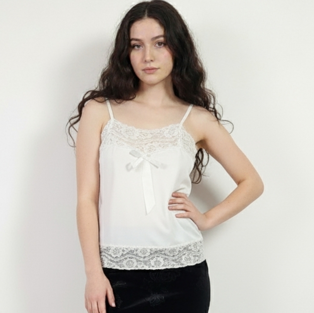 Y2K White Lace Tank Top Lingerie Coquette Size Small Medium Vintage Fairycore